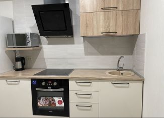 Сдам в аренду 1-ком. квартиру, 44 м2, Тамбов, Магистральная улица