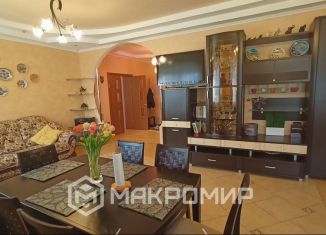 Сдаю в аренду двухкомнатную квартиру, 111.7 м2, Орёл, улица Тургенева, 23