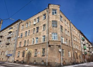 Продам трехкомнатную квартиру, 87.2 м2, Ленинградская область, Первомайская улица, 10