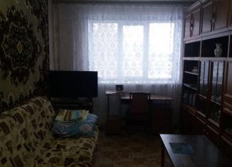 Продам 2-комнатную квартиру, 46.7 м2, поселок городского типа Екатериновка, Калининская улица, 130