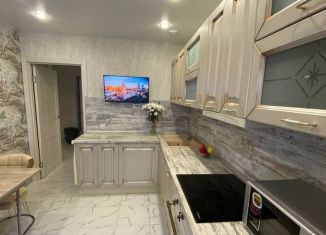 Продаю 1-ком. квартиру, 37 м2, Мурино, Екатерининская улица, 8к1, ЖК Три кита