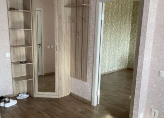 Сдается двухкомнатная квартира, 42 м2, Ярославль, улица Вишняки, 7, ЖК Галимов