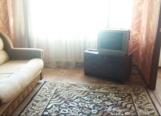 Аренда двухкомнатной квартиры, 42 м2, Алексин, улица Мира