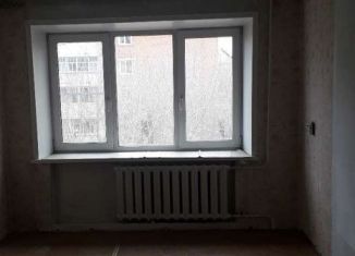 Продаю 3-комнатную квартиру, 62 м2, Зима, улица Проминского, 11