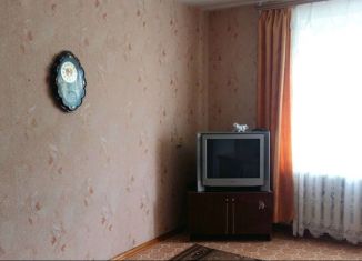 Продается 1-комнатная квартира, 33.3 м2, рабочий посёлок Комсомольский, 2-й микрорайон, 35