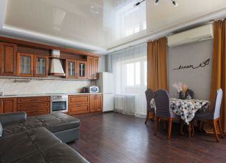 Продам двухкомнатную квартиру, 95 м2, Новосибирск, Военная улица, 9, ЖК Военная Горка