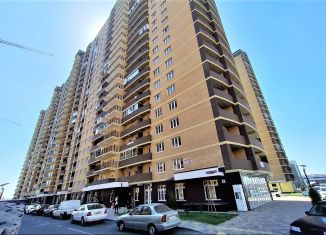 Трехкомнатная квартира на продажу, 85 м2, Краснодар, улица Петра Метальникова, 40, ЖК Лучший