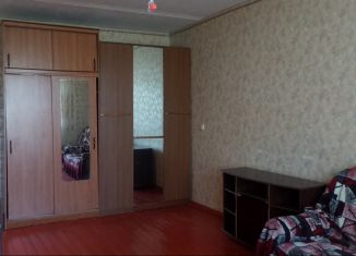 Сдается в аренду 1-комнатная квартира, Михайловка, Поперечная улица, 16