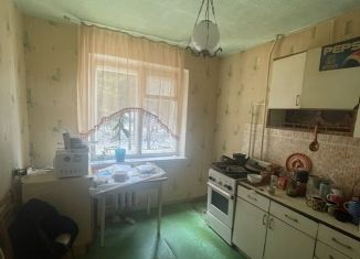 Продается 3-комнатная квартира, 64 м2, Кировская область, улица Алексея Некрасова, 35