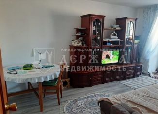 Продажа 3-комнатной квартиры, 67.7 м2, Кемерово, проспект Шахтёров, 81Б