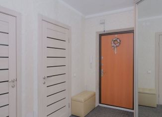 Продается трехкомнатная квартира, 77.2 м2, Омск, Волгоградская улица, 44