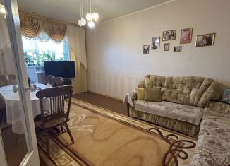 Продается 3-комнатная квартира, 73.2 м2, Астрахань, Украинская улица, 11