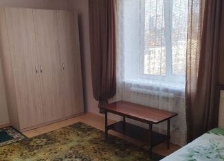 Сдается двухкомнатная квартира, 54 м2, Крым, Киевская улица, 7А