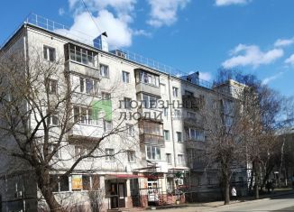 Продается двухкомнатная квартира, 41.9 м2, Киров, Преображенская улица, 91