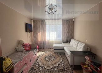 Продается 2-комнатная квартира, 48.9 м2, Курганская область, улица Луначарского, 4