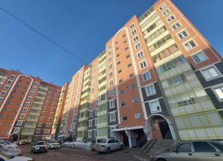 Трехкомнатная квартира на продажу, 70 м2, Сосновоборск, Весенняя улица, 11