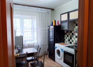 Продам 2-комнатную квартиру, 57 м2, Сосновоборск, улица Ленинского Комсомола, 40к2