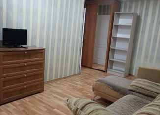 Сдается в аренду двухкомнатная квартира, 46 м2, Ярославская область, Тутаевское шоссе