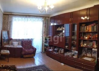 Продается 3-комнатная квартира, 50.3 м2, Симферополь, улица Радищева, 77, Киевский район