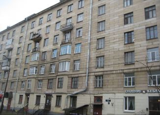 Двухкомнатная квартира на продажу, 55 м2, Санкт-Петербург, Бассейная улица