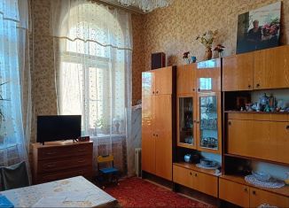 Продаю двухкомнатную квартиру, 41.8 м2, Астраханская область, улица Красного Знамени, 4
