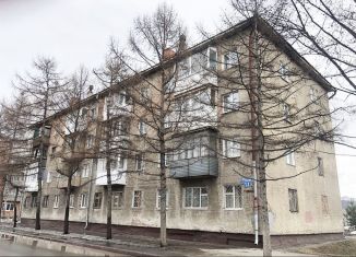 Продам двухкомнатную квартиру, 42.3 м2, Кемерово, улица Радищева, 12