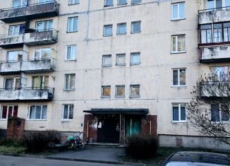 2-комнатная квартира на продажу, 49.9 м2, Ленинградская область, улица Бумажников, 15