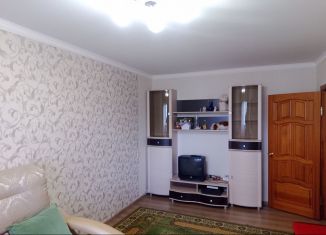 2-комнатная квартира в аренду, 52 м2, Тольятти, улица Дзержинского, 34, Автозаводский район