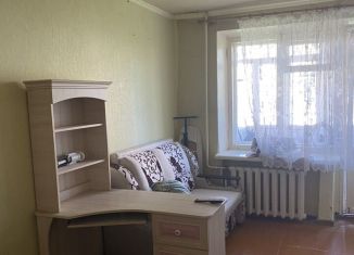 Сдаю 1-комнатную квартиру, 33 м2, Азов, переулок Степана Разина, 5