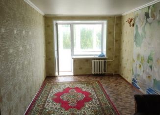 Продается 3-комнатная квартира, 58 м2, Республика Башкортостан, улица Худайбердина, 147