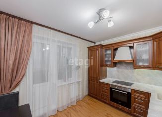 Продается двухкомнатная квартира, 62.3 м2, Тюмень, улица Николая Семёнова, 25к1