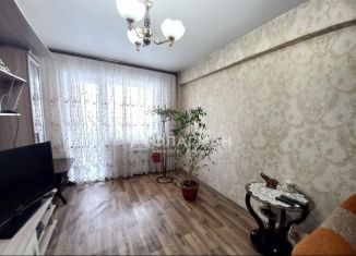 Продам 2-комнатную квартиру, 51.7 м2, Усолье-Сибирское, Молотовая улица, 36