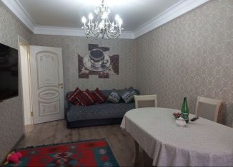 Сдается однокомнатная квартира, 40 м2, Дагестан, проспект Акулиничева