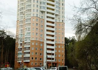 Продажа 2-комнатной квартиры, 61 м2, Екатеринбург, Волчанский переулок, 11