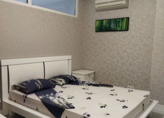 Аренда трехкомнатной квартиры, 60 м2, Алушта, Краснофлотская улица, 1к10