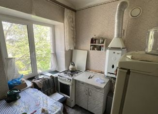 Продам трехкомнатную квартиру, 44 м2, Ставропольский край, улица Ленина, 49