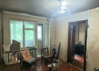 Продается 2-комнатная квартира, 43 м2, Черкесск, Интернациональная улица, 10