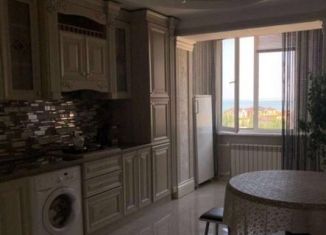Сдача в аренду двухкомнатной квартиры, 60 м2, Каспийск, проспект Акулиничева