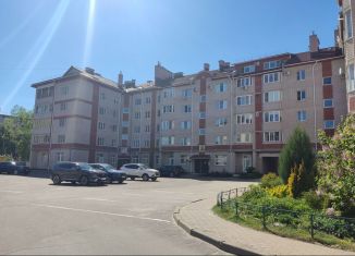 Сдаю двухкомнатную квартиру, 58 м2, Великий Новгород, Зелёная улица, 8