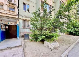 1-комнатная квартира на продажу, 44.4 м2, Астрахань, улица Бабаевского, 31, Ленинский район