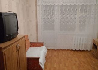 Трехкомнатная квартира на продажу, 62 м2, Карачаево-Черкесия, улица Балахонова, 41