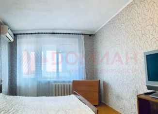 Продаю двухкомнатную квартиру, 42 м2, Ростовская область, Коммунистический проспект, 6А