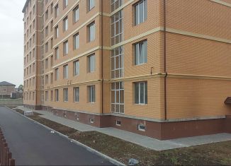 Продается квартира свободная планировка, 72 м2, Грозный, улица Сайханова, 133к1