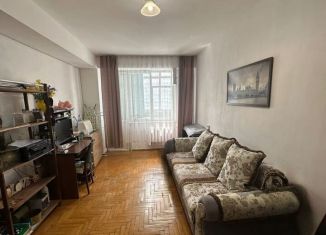 Двухкомнатная квартира на продажу, 58 м2, Нальчик, проспект Шогенцукова, 20, район Центр