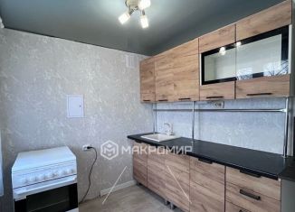 Продам двухкомнатную квартиру, 45 м2, Кировская область, улица Ивана Попова