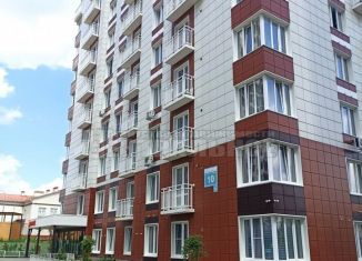 Продам 3-комнатную квартиру, 75 м2, Смоленская область, улица Александра Степанова, 10