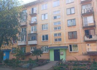 Продаю двухкомнатную квартиру, 45 м2, Новгородская область, Сольцы-2, 170