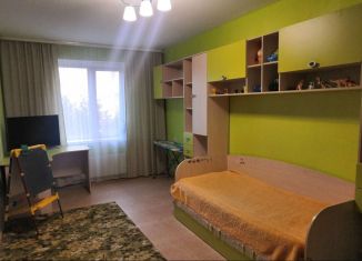 Сдается двухкомнатная квартира, 53 м2, Магнитогорск, улица Жукова, 19