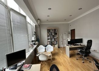Продам офис, 25.8 м2, Махачкала, улица Оскара, 14, Советский район