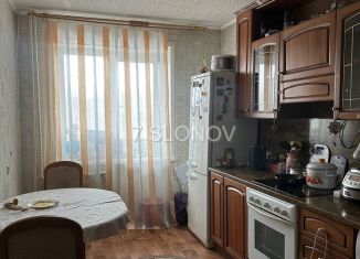 Продам трехкомнатную квартиру, 63 м2, Красноярский край, 3-й микрорайон, 36